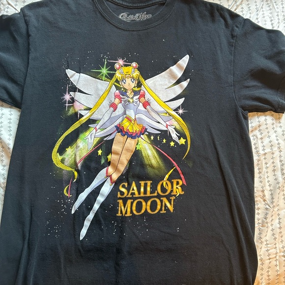 Sailor Moon Black Graphic Tee - Short Sleeve - Picture 1 of 1